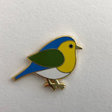 garden bird enamel pin badge