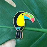 toucan pin badge, toucan enamel pin, toucan pin, toucan badge, toucan brooch, toucan lapel pin, enamel pin badge, bird enamel pin, tropical pin, summer pin, summer accessory